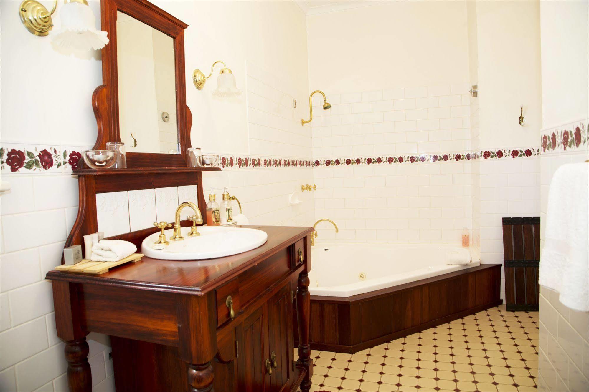 Rosebridge House Bed & Breakfast Adult Retreat Gooseberry Hill Buitenkant foto